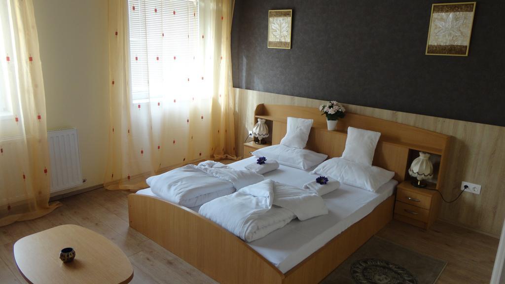 Hotel Centrum Szeged Eksteriør bilde